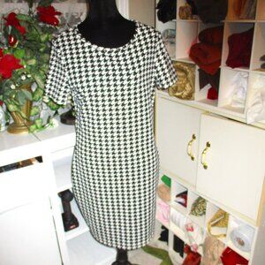 Cute houndstooth dress